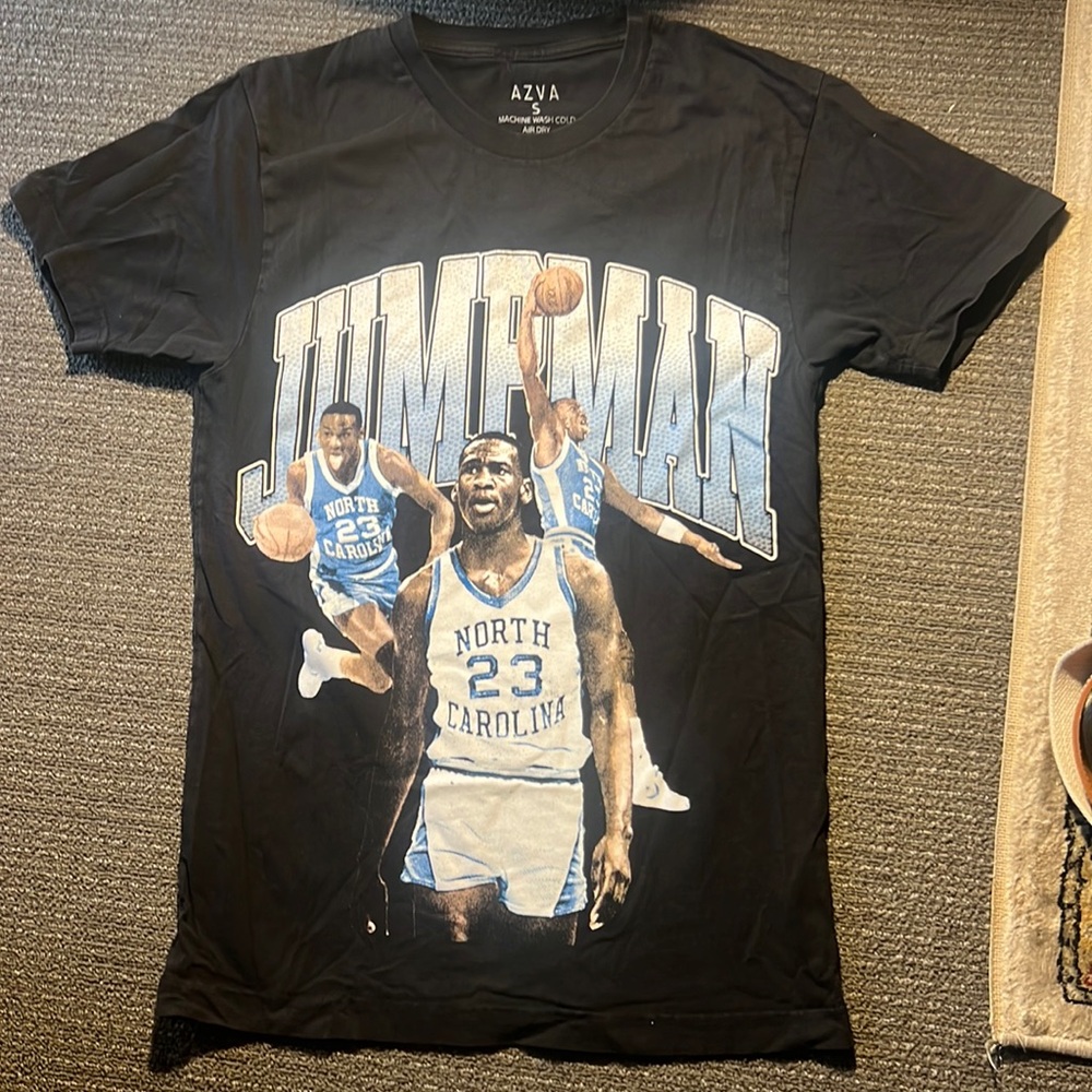 🌴NBA Michael Jordan North Carolina 23  Graphics short sleeve Tee Shirt size S